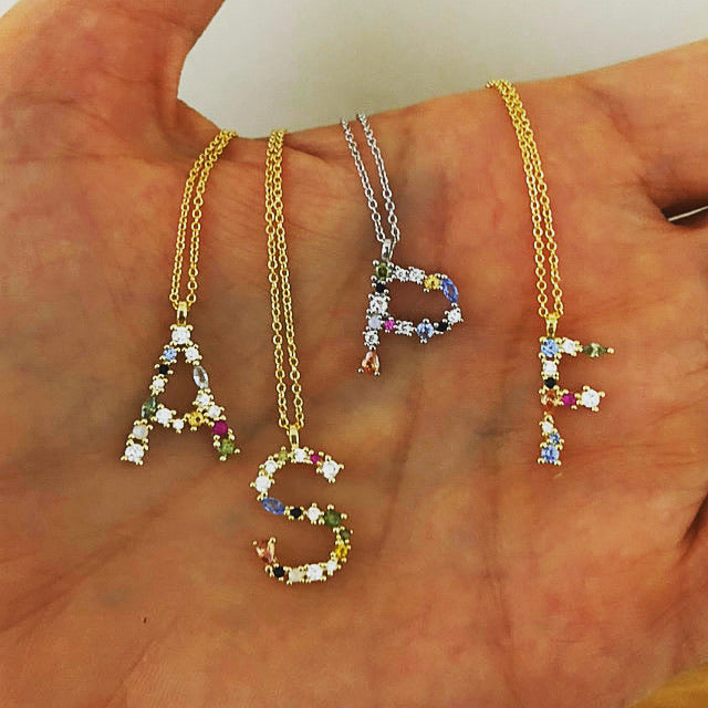 Collanine con iniziale INSERIRE NELLE NOTE LA LETTERA E LA FINITURA (argento o oro) - Filigrane & co