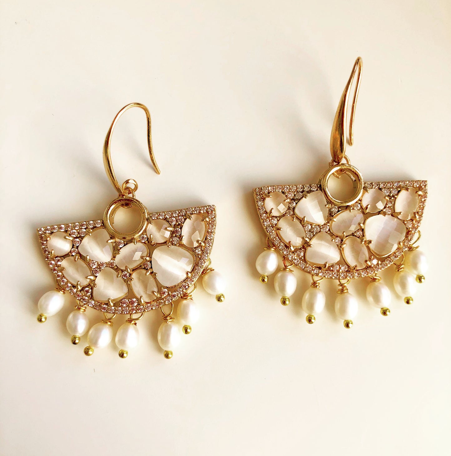 Orecchini occhio di gatto e perle - Filigrane & co