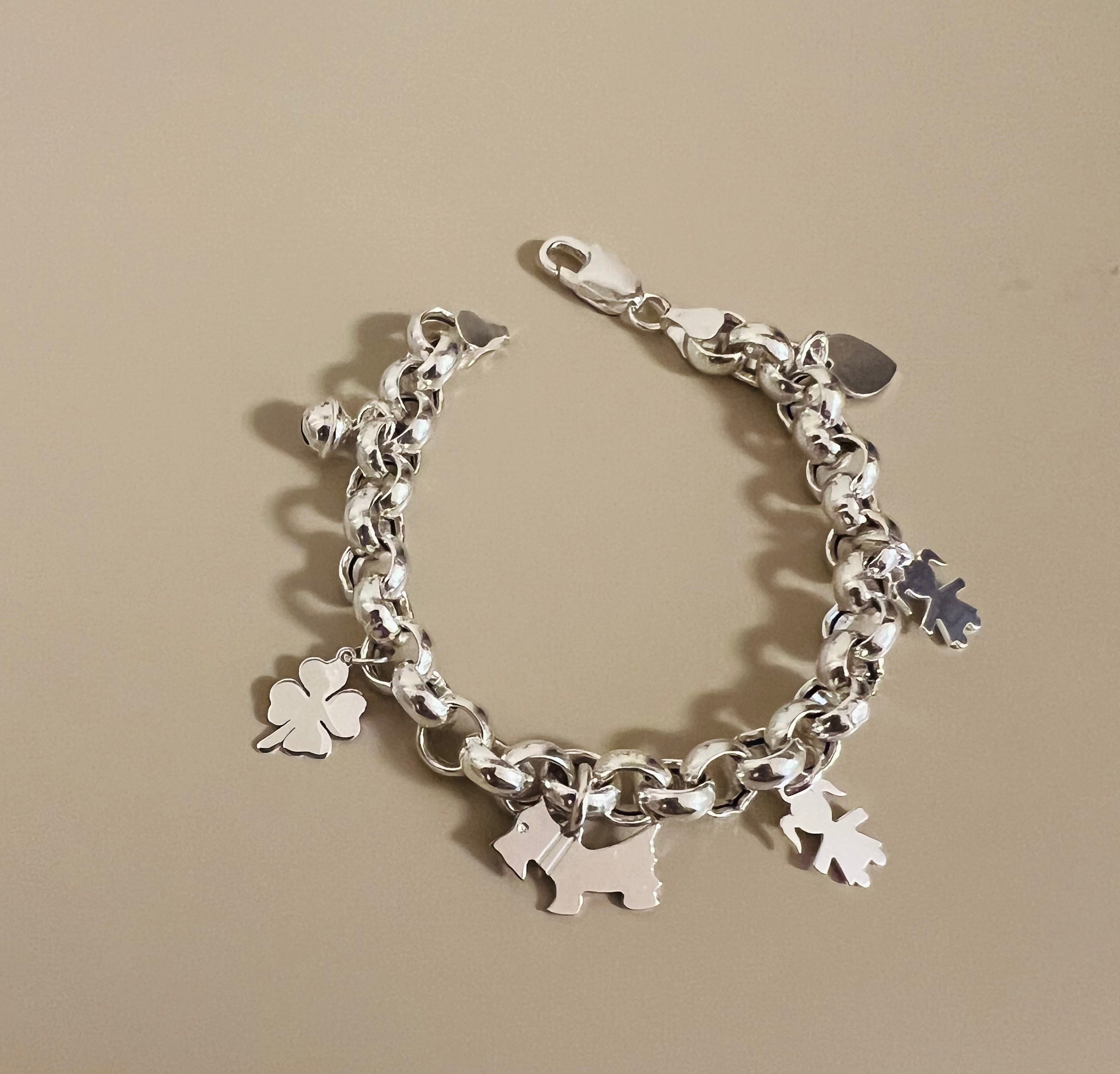 Bracciale catena rollò grossa e 5 ciondoli – Filigrane & co Bracciale catena rollò grossa e 5 ciondoli – Filigrane & co