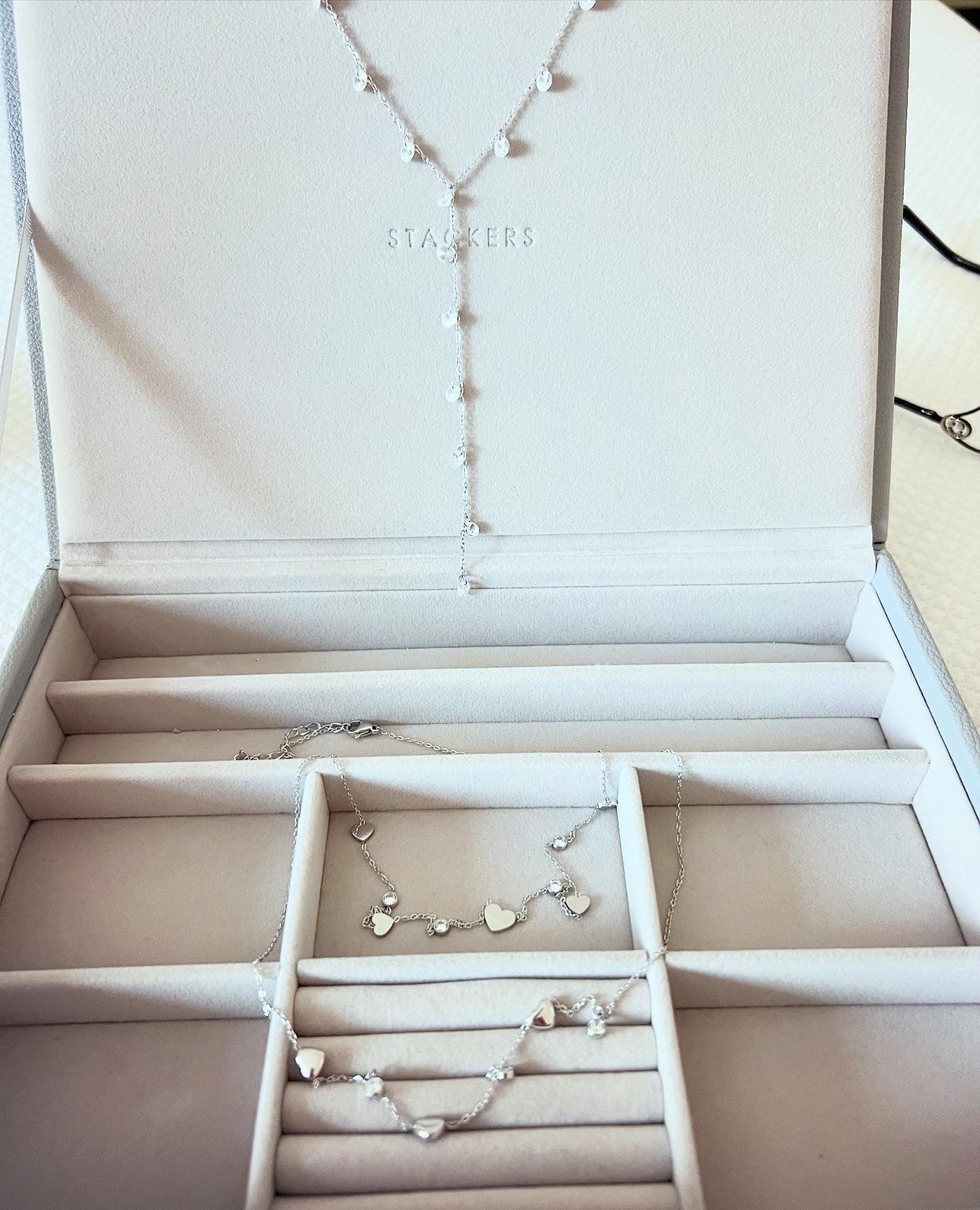 Collane in acciaio inox e zirconi