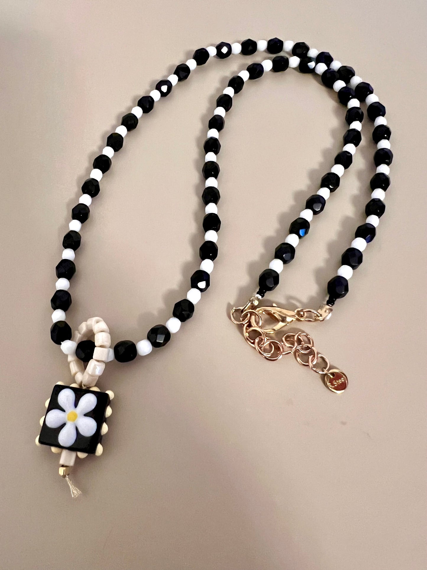 Collane con cuori o fiore pendenti