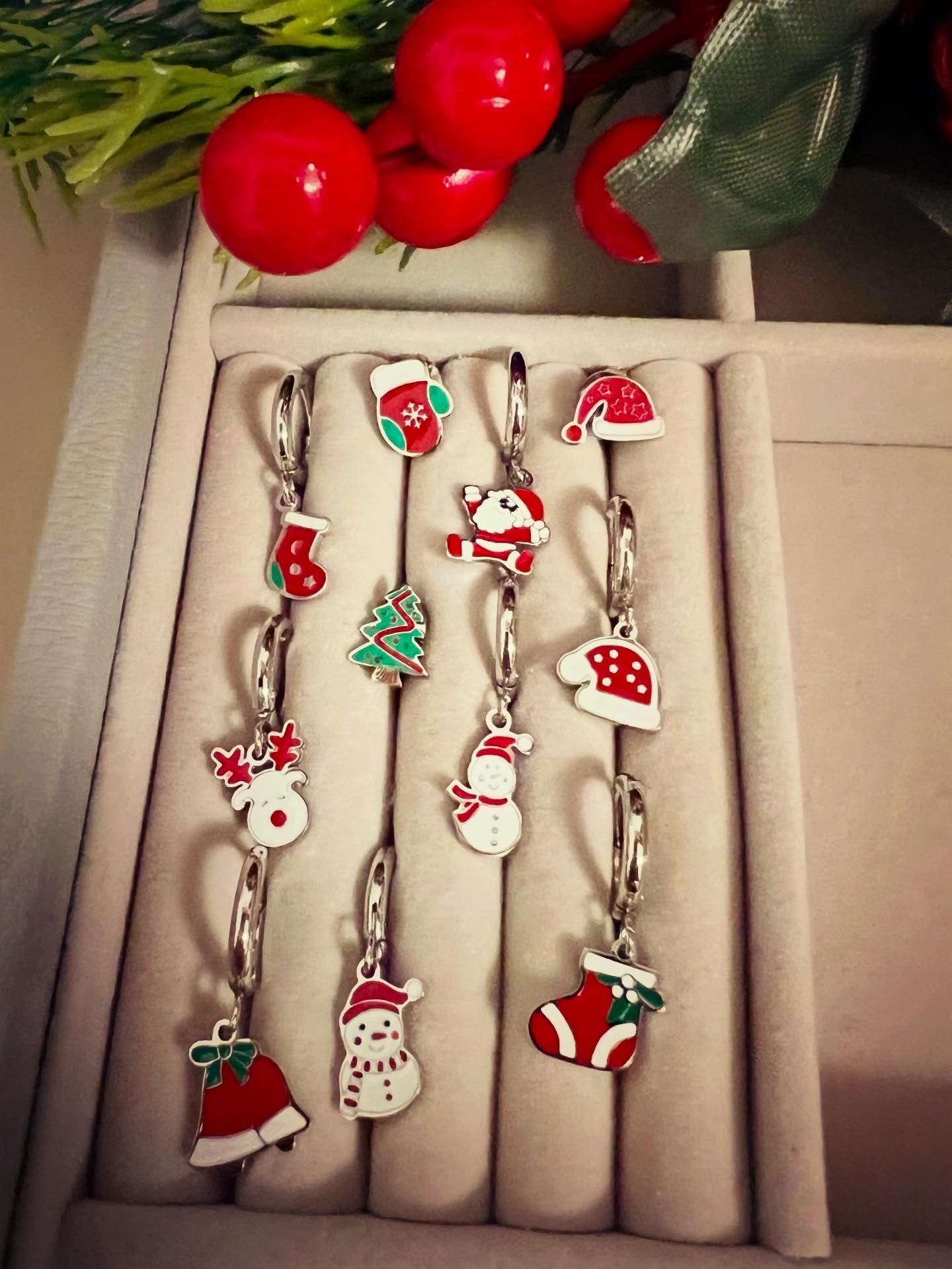 Orecchini natalizi in acciaio smaltato