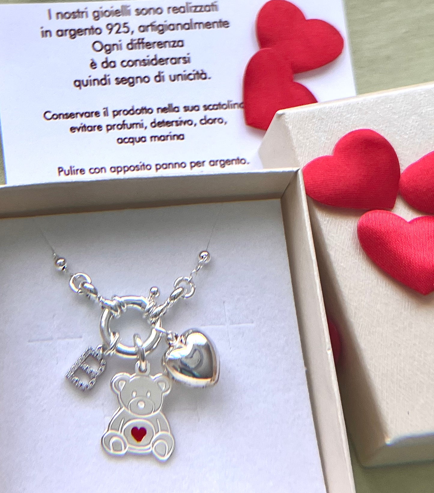 Collana orsetto con cuore rosso