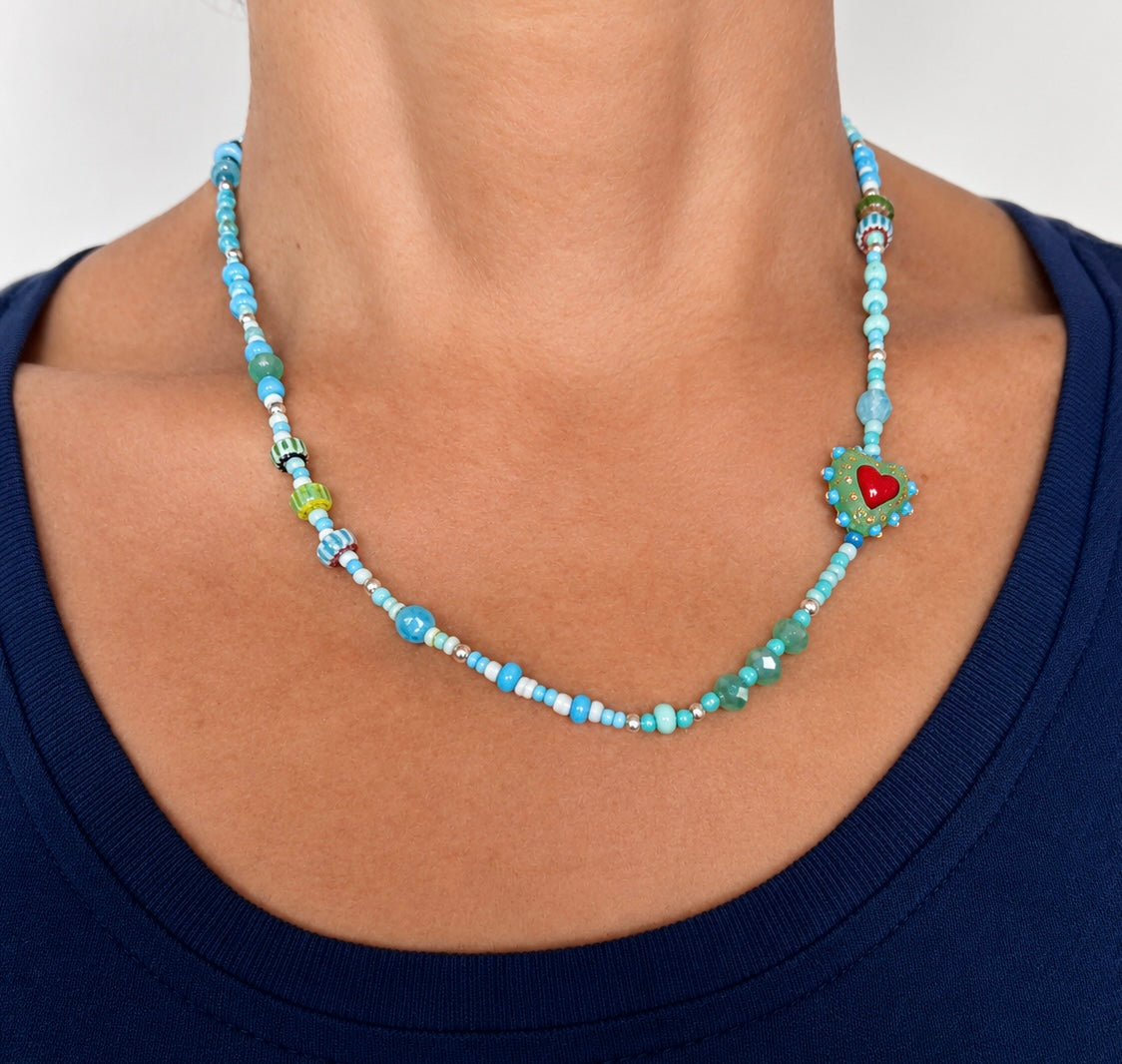 Collane di perline colorate con cuore - Filigrane & co
