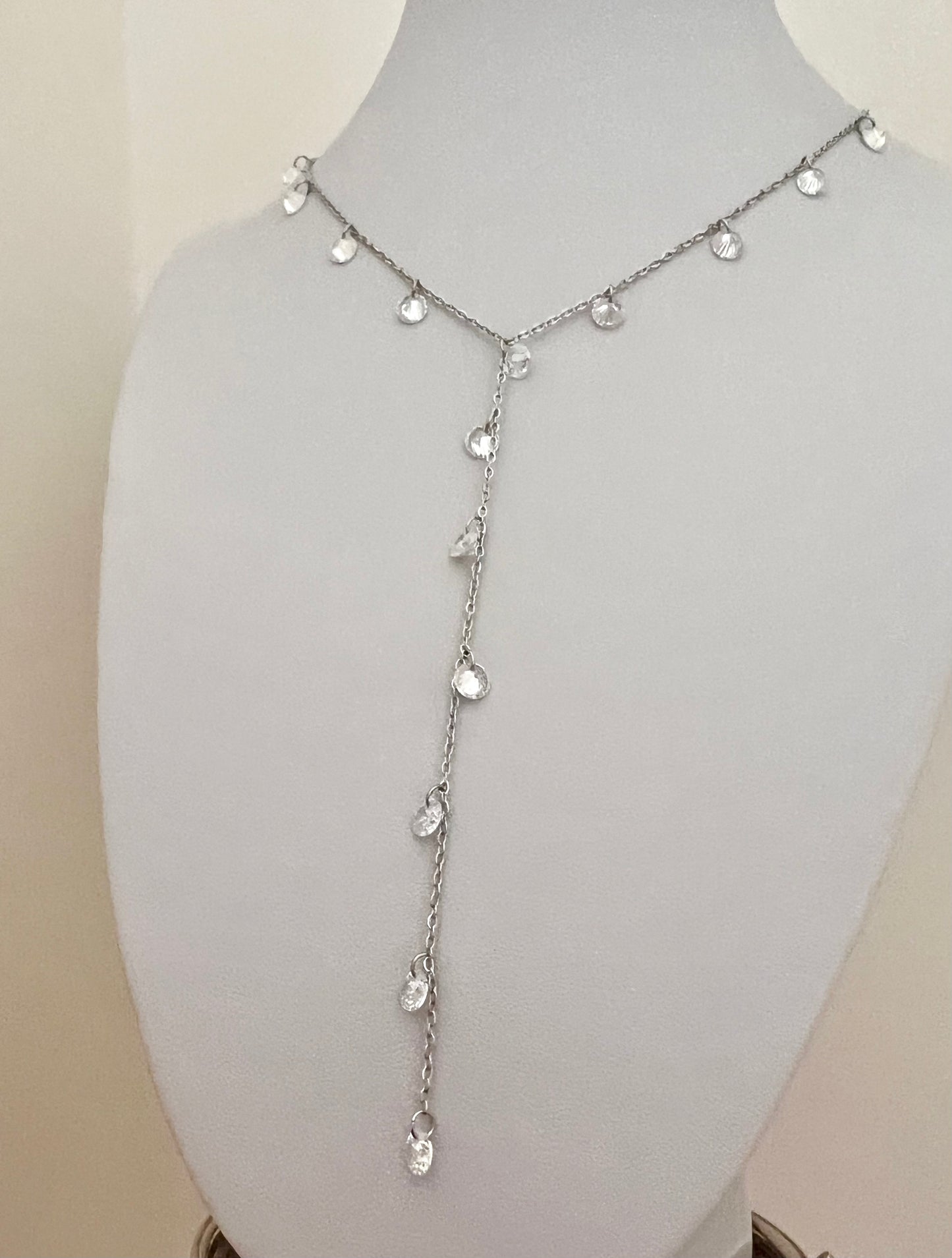 Collane in acciaio inox e zirconi