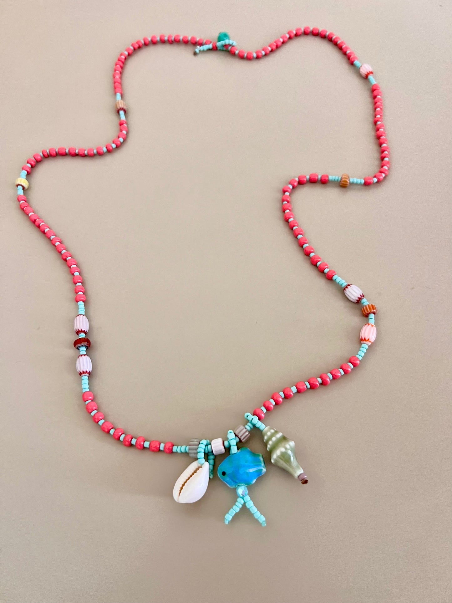 Collana lunga stile Boho con ciondoli mare - Filigrane & co