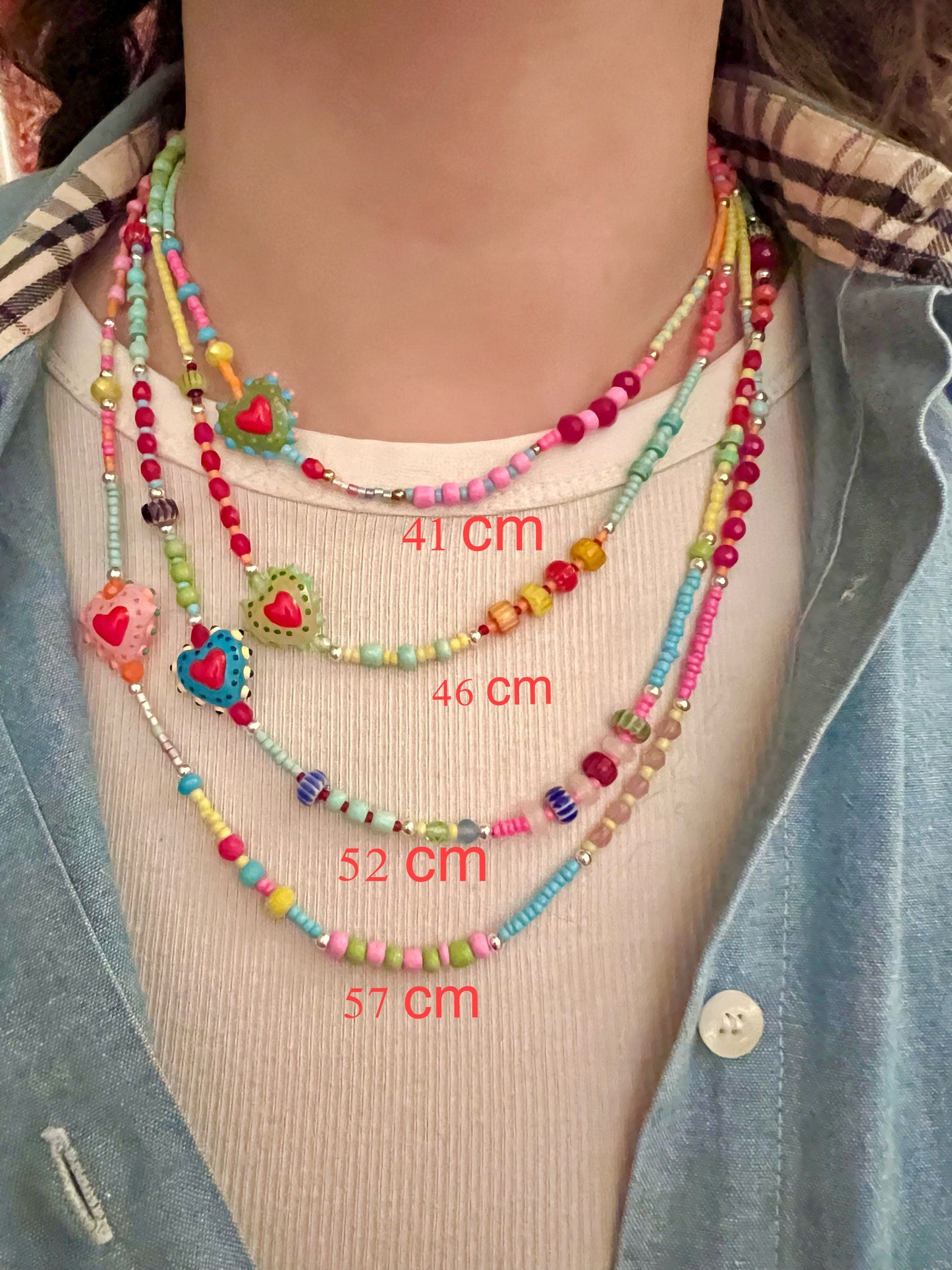 Collane di perline colorate con cuore