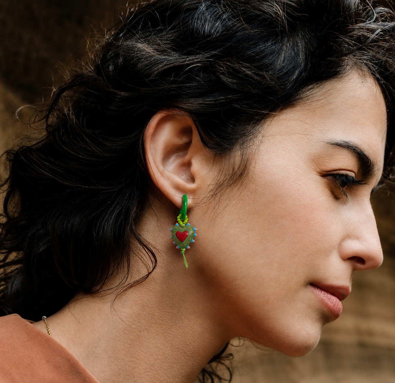 Orecchini a cerchio con cuori pendenti - Filigrane & co