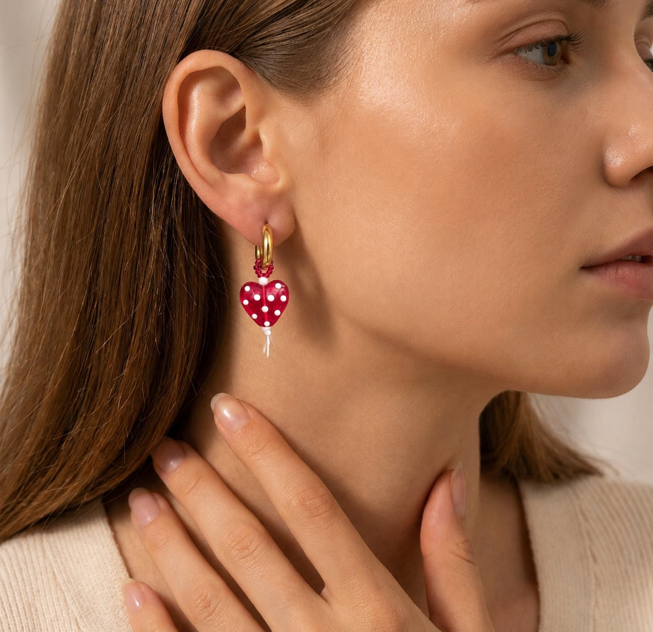 Orecchini a cerchio con cuori pendenti - Filigrane & co
