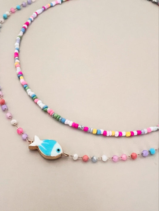 Collana pesce e collana perline multicolore