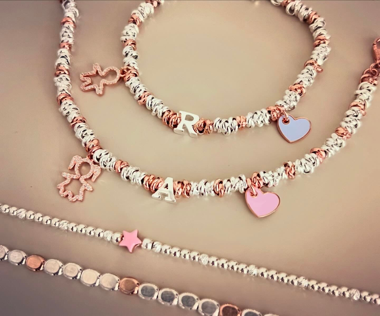 Bracciale bimbo/bimba con iniziale e cuore