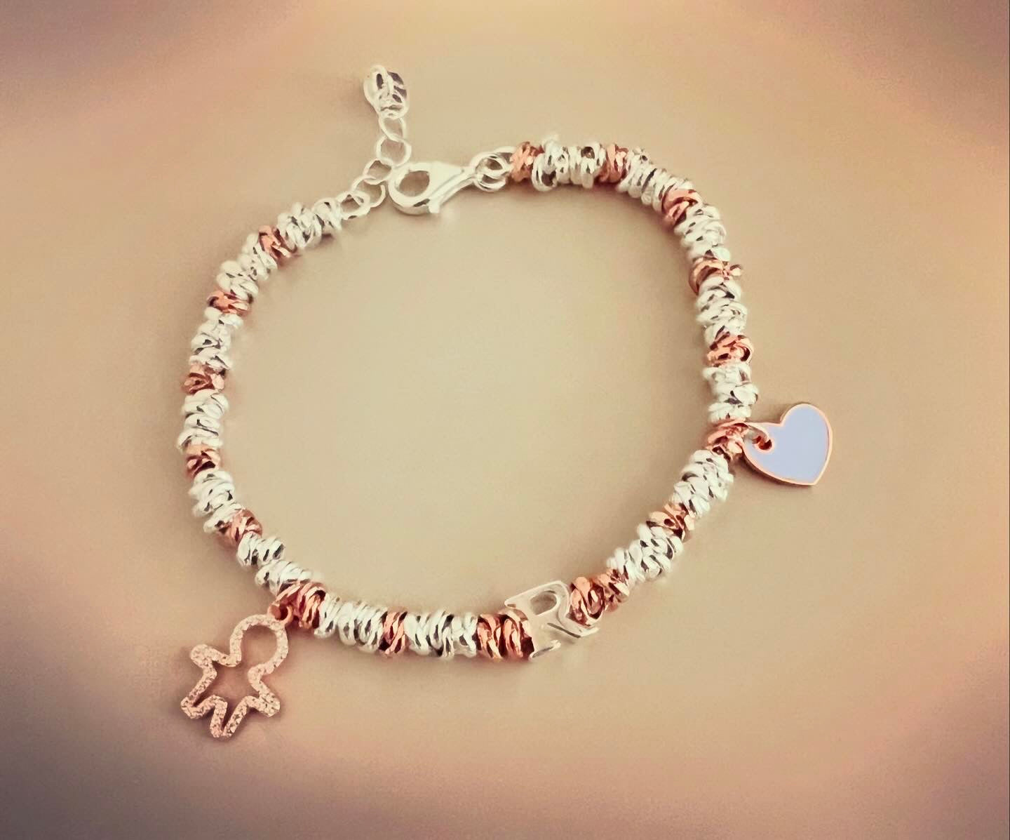 Bracciale bimbo/bimba con iniziale e cuore